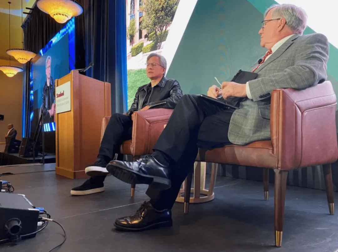 「人工智能」耗电=1.7万倍家庭用电？储能市场蓄势待发！